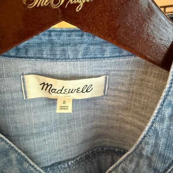 Madewell Chambray Blue Casual Shirt - Picture 3 of 3